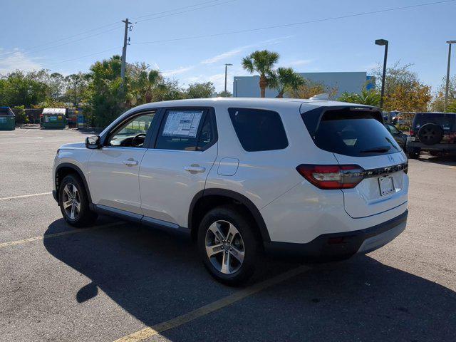 new 2025 Honda Pilot car, priced at $43,657