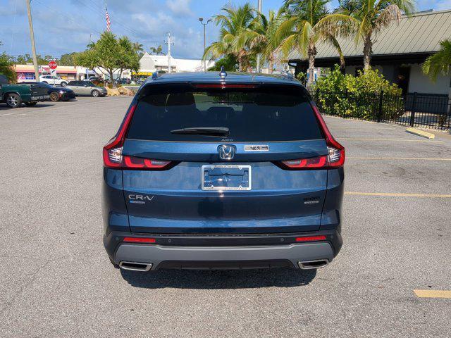 new 2025 Honda CR-V Hybrid car, priced at $39,822
