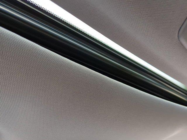used 2022 Honda Pilot car, priced at $27,866