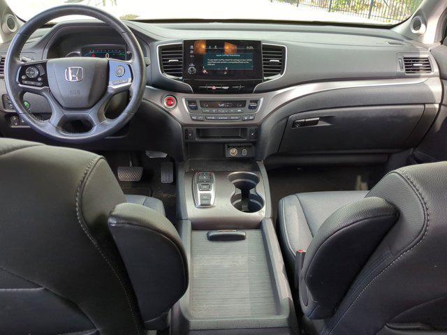 used 2022 Honda Pilot car, priced at $27,866