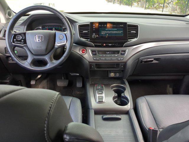 used 2022 Honda Pilot car, priced at $27,866