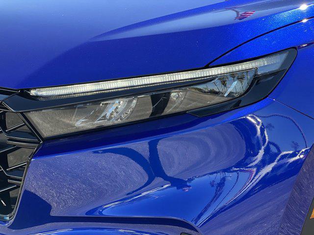 new 2025 Honda CR-V Hybrid car, priced at $39,219