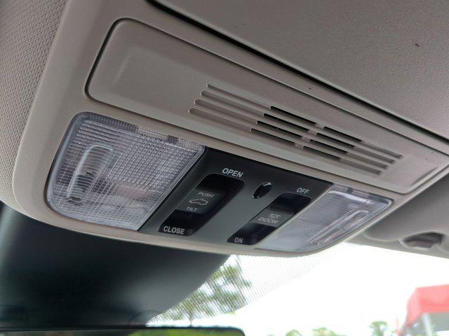 new 2026 Honda Odyssey car, priced at $40,747