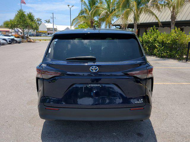 used 2023 Toyota Sienna car, priced at $31,477