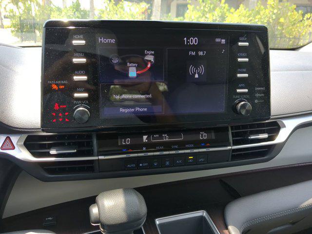 used 2023 Toyota Sienna car, priced at $31,477