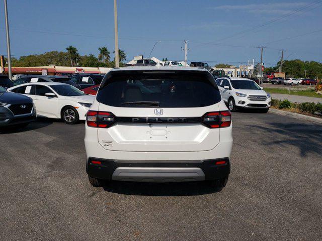 new 2025 Honda Pilot car, priced at $44,970