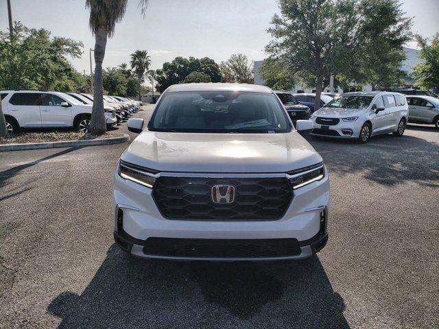 new 2025 Honda Pilot car, priced at $44,970
