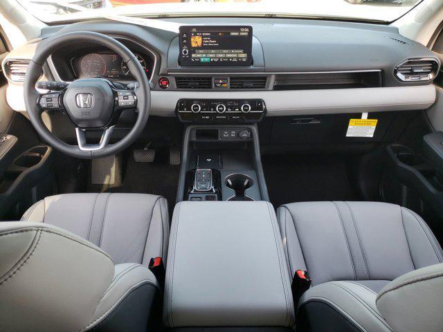 new 2025 Honda Pilot car, priced at $44,970