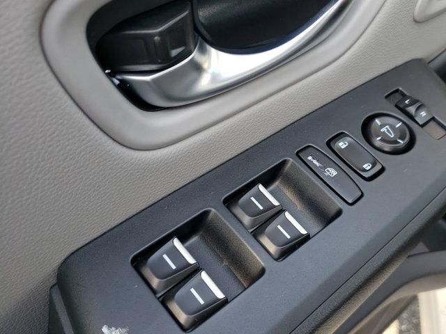 new 2025 Honda Pilot car, priced at $44,970