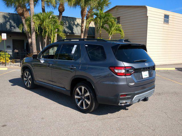 used 2025 Honda Pilot car, priced at $41,331