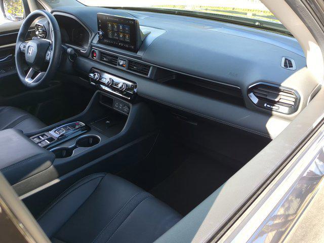 used 2025 Honda Pilot car, priced at $41,331