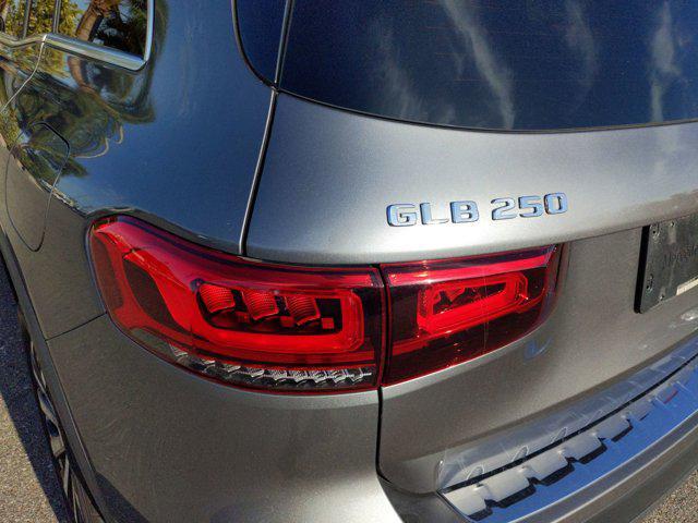 used 2021 Mercedes-Benz GLB 250 car, priced at $25,385