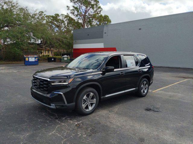 new 2025 Honda Pilot car, priced at $44,877