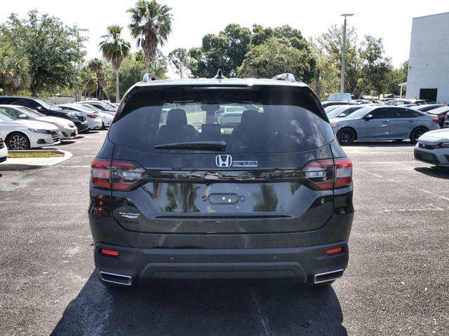 new 2025 Honda Pilot car, priced at $51,930