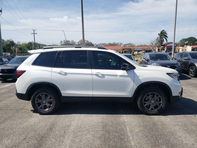 new 2025 Honda Passport car, priced at $44,348