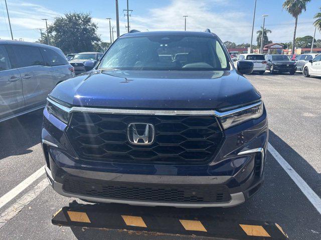 used 2023 Honda Pilot car, priced at $40,671