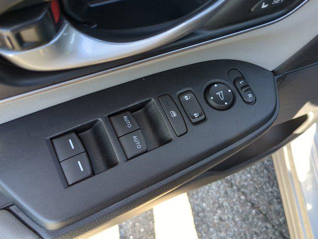 used 2022 Honda CR-V Hybrid car, priced at $23,871
