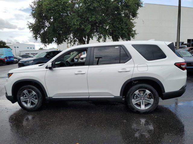 new 2025 Honda Pilot car, priced at $42,004