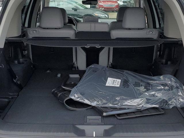 new 2025 Honda Pilot car, priced at $42,004