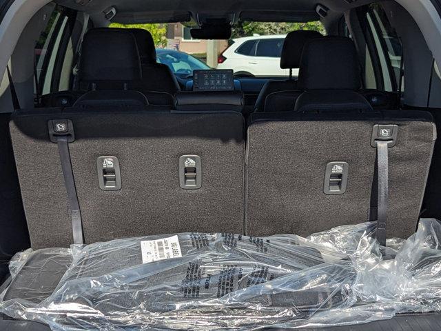new 2025 Honda Pilot car, priced at $42,986