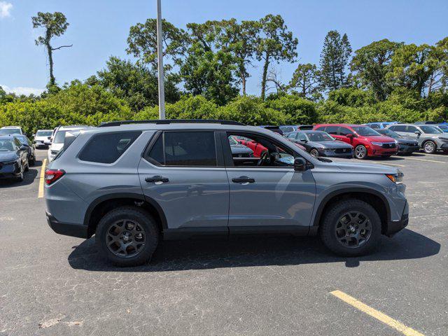 new 2025 Honda Pilot car, priced at $48,507