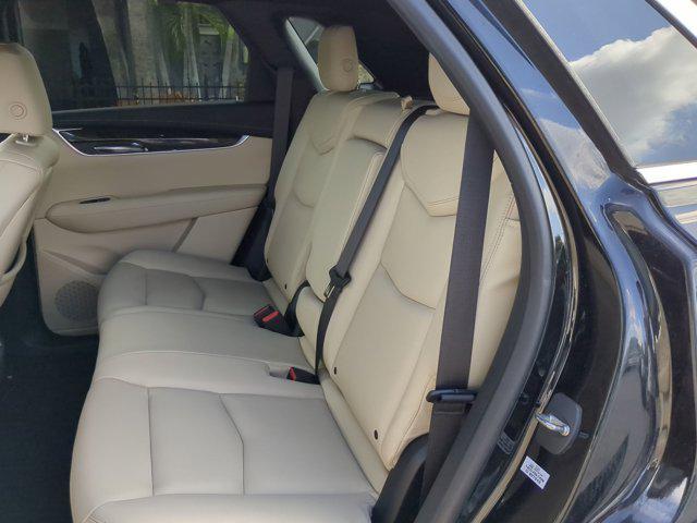 used 2017 Cadillac XT5 car, priced at $16,977