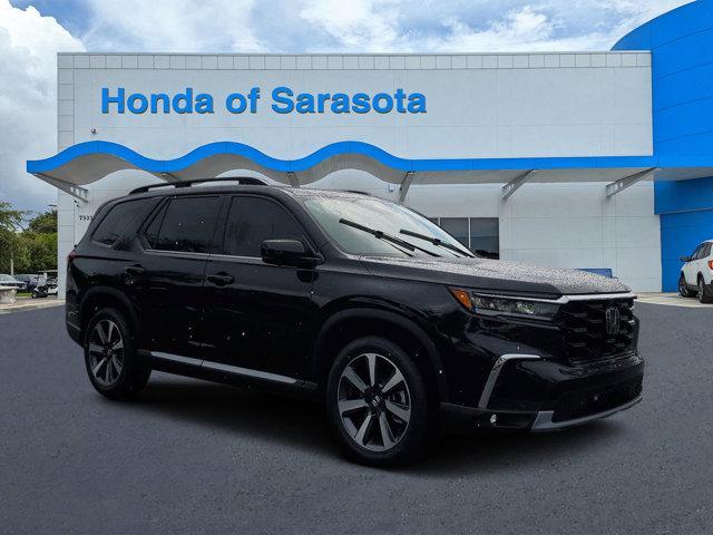 new 2025 Honda Pilot car, priced at $50,543
