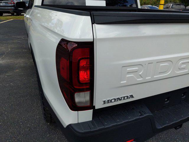 new 2025 Honda Ridgeline car, priced at $44,270