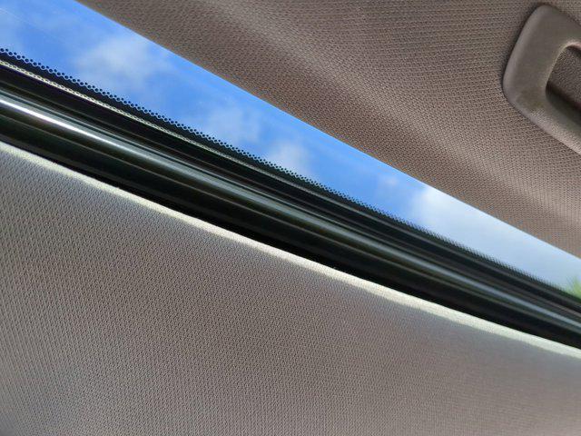 used 2024 Honda Odyssey car, priced at $33,210
