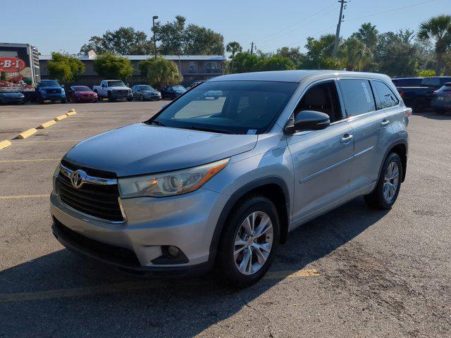 used 2015 Toyota Highlander car, priced at $11,882