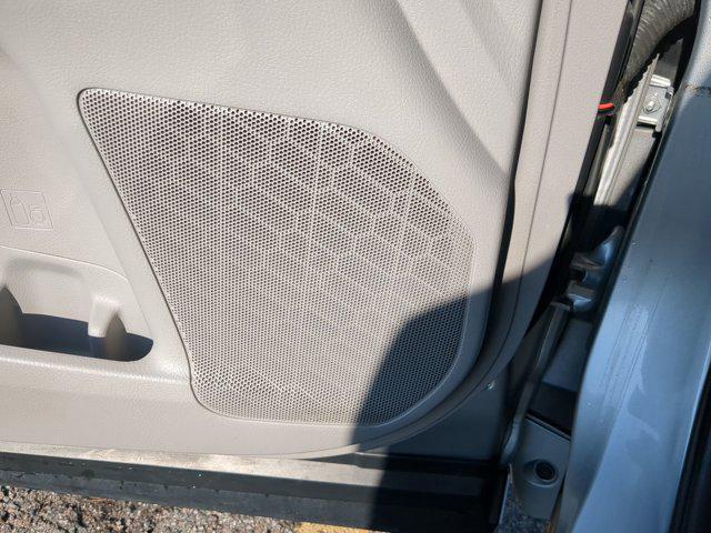 used 2015 Toyota Highlander car, priced at $11,882