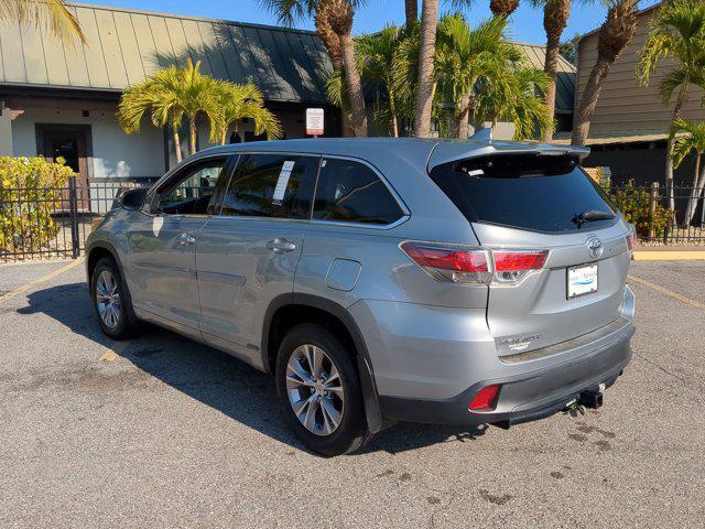 used 2015 Toyota Highlander car, priced at $11,882
