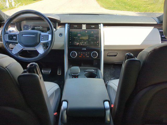 used 2022 Land Rover Discovery car, priced at $34,977