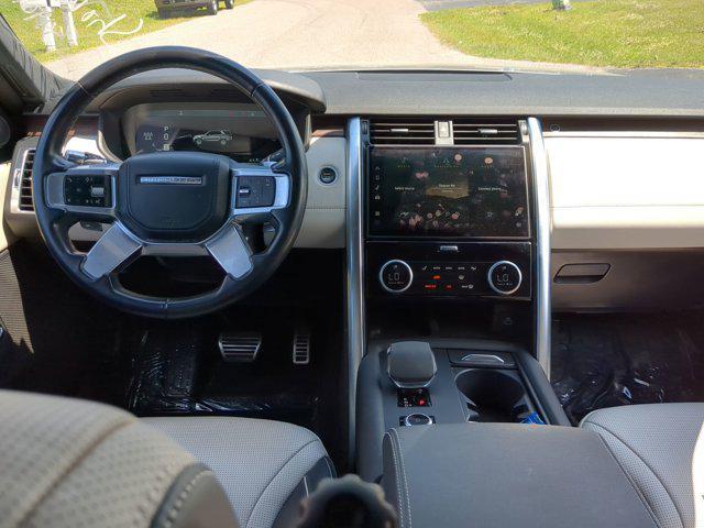 used 2022 Land Rover Discovery car, priced at $34,977