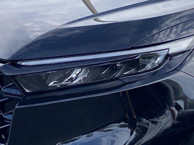 new 2025 Honda CR-V Hybrid car, priced at $38,788