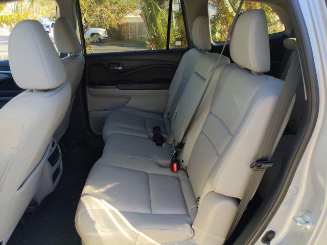 used 2022 Honda Pilot car, priced at $29,331