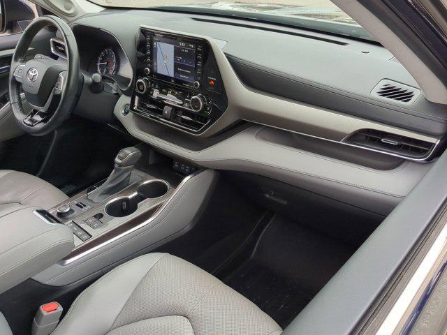 used 2022 Toyota Highlander car, priced at $41,977