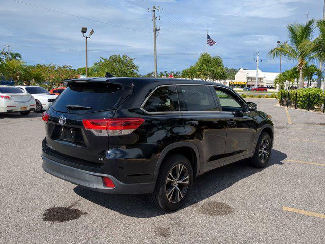 used 2018 Toyota Highlander car, priced at $19,272