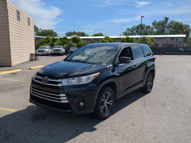 used 2018 Toyota Highlander car, priced at $19,272