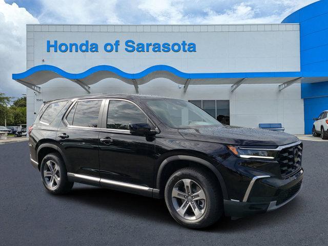 new 2025 Honda Pilot car, priced at $42,559