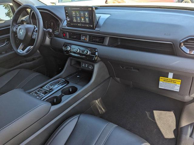 new 2025 Honda Pilot car, priced at $42,559