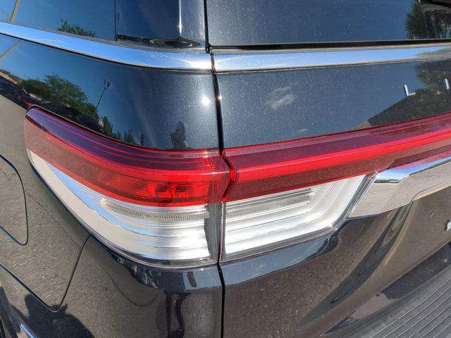 used 2024 Lincoln Navigator car, priced at $70,977