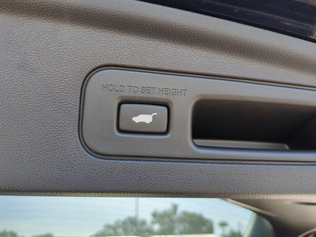 used 2023 Acura MDX car, priced at $40,972