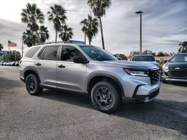 new 2025 Honda Pilot car, priced at $44,279