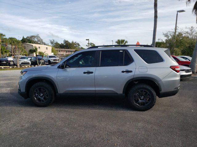 new 2025 Honda Pilot car, priced at $44,279