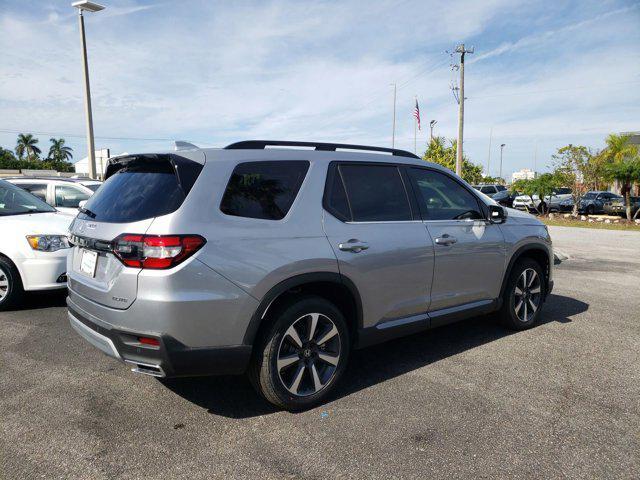 new 2025 Honda Pilot car, priced at $50,543