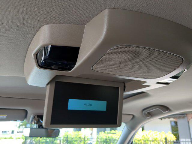 used 2022 Honda Pilot car, priced at $31,873
