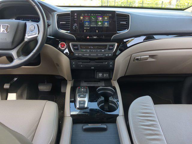 used 2022 Honda Pilot car, priced at $31,873