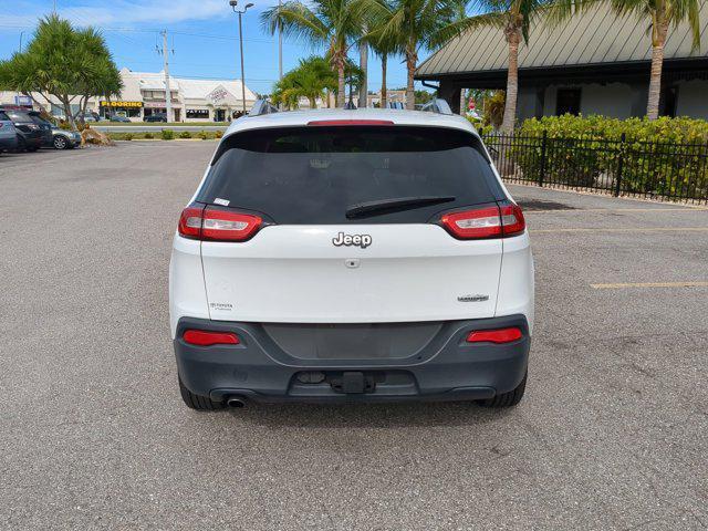 used 2015 Jeep Cherokee car, priced at $11,398