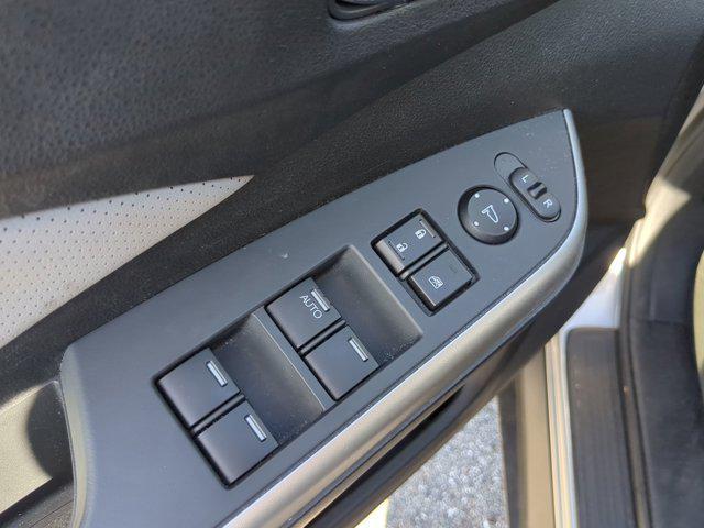used 2015 Honda CR-V car, priced at $18,152